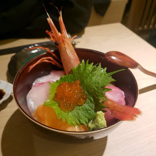 海鮮丼