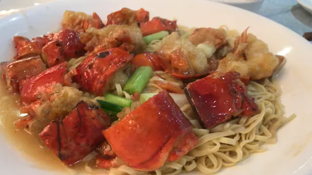 上沙燴龍蝦🦞面底