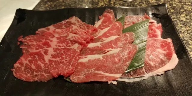 牛肉拼盤