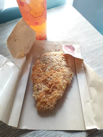 手掌芝心雞排