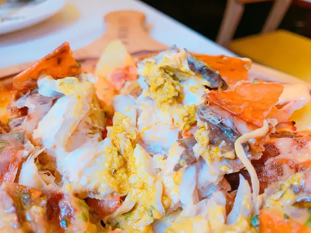 點解個個都叫軟殼蟹比薩架？