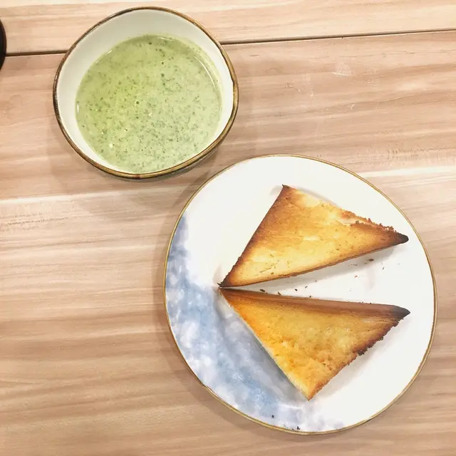 湯好creamy,多士外脆內軟,好正