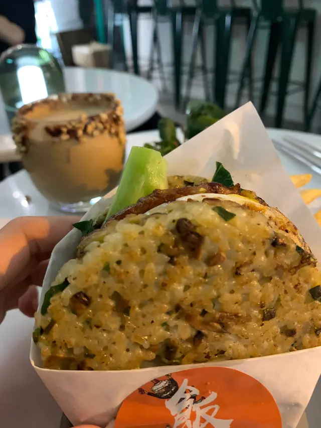 招牌黯然銷魂飯堡