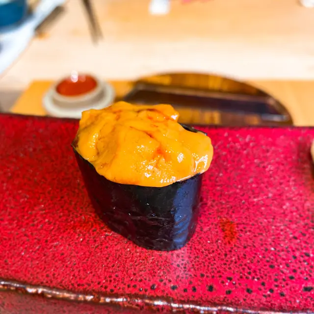 北海道馬糞海膽壽司