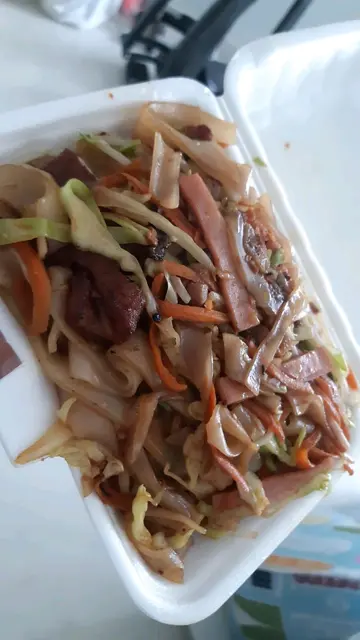 我叫左炒米粉可能聽錯左呢個應該係3絲炒河