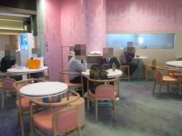 以粉色為主調，感覺舒適