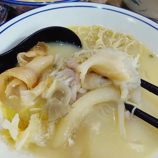 魚翅湯麵