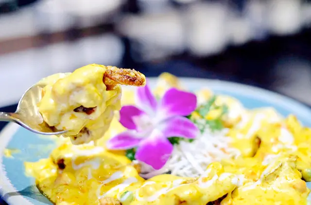 泰皇咖哩炒軟殼蟹