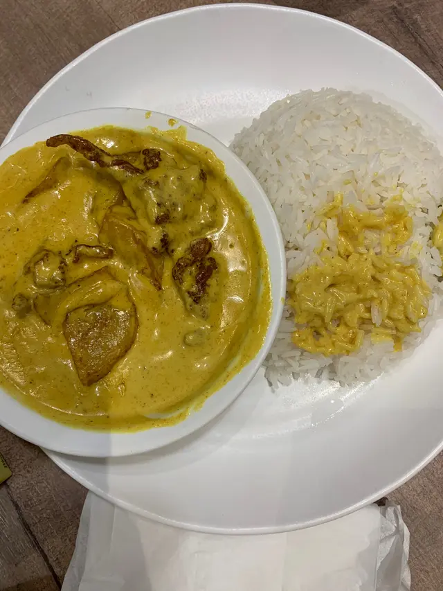 咖喱薯仔素牛腩飯