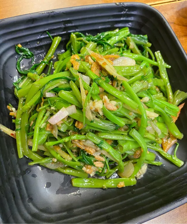 馬拉盞炒通菜