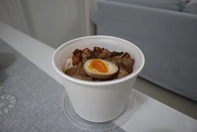 台式排骨便當