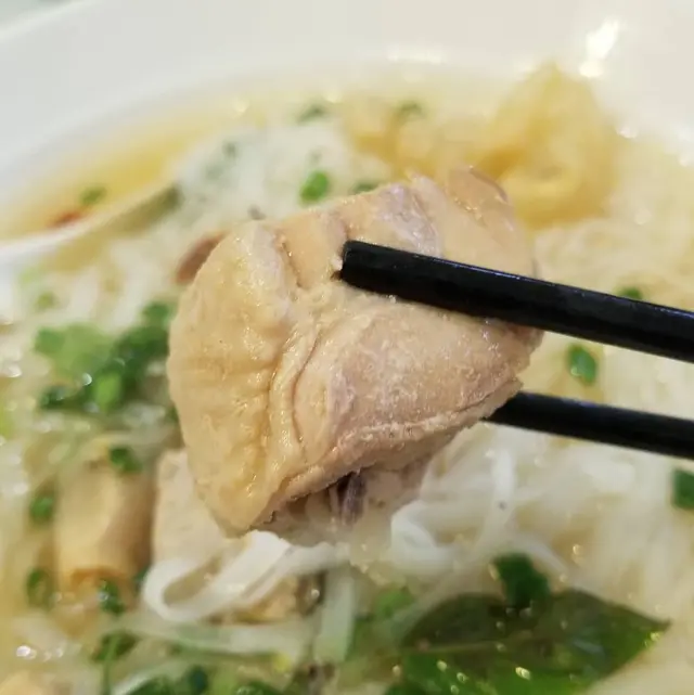 越式花膠老火雞湯河