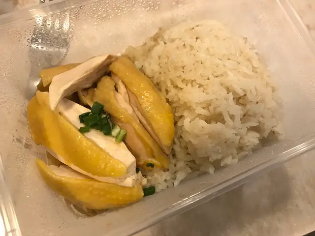 無骨海南雞配油飯