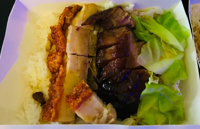 驚喜滿分既脆皮燒腩仔