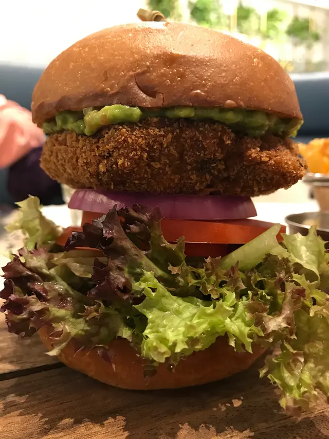 香脆蟹肉餅漢堡