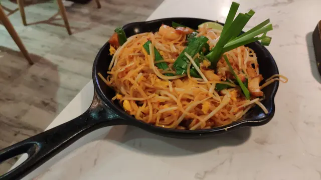 泰式鮮蝦金邊粉