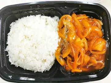 菠萝咕噜肉饭