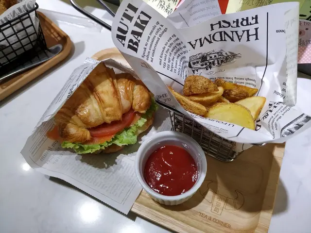 煙三文牛連薯角