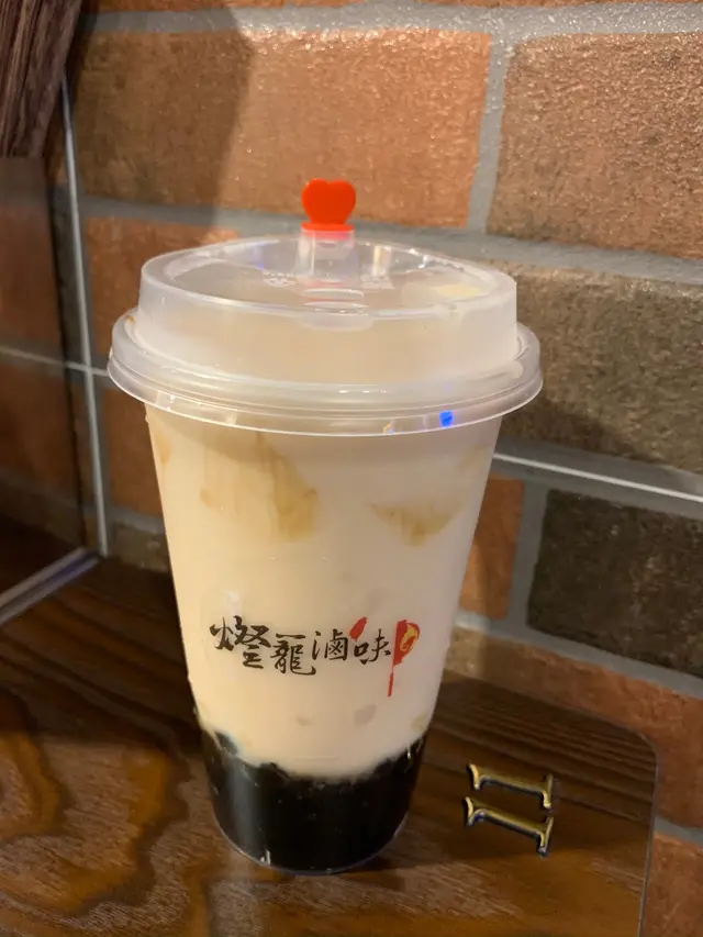 冇諗過紅茶同豆漿咁夾,
有齊茶香同豆香,唔會蓋過大家嘅味