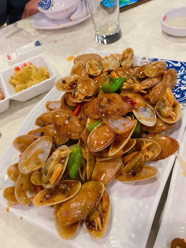 食極都食唔完，幾多，而且夠熱﹗
