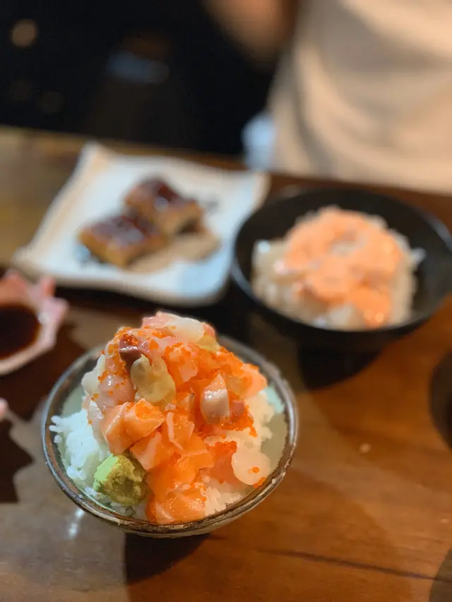 角切魚生飯