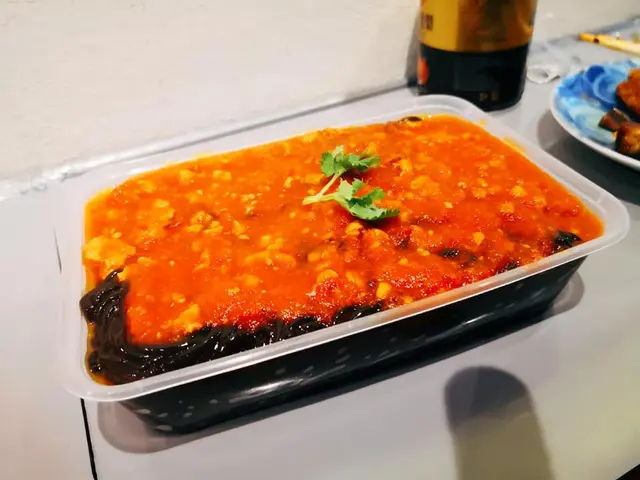 鮮茄炸醬"蕨根粉"