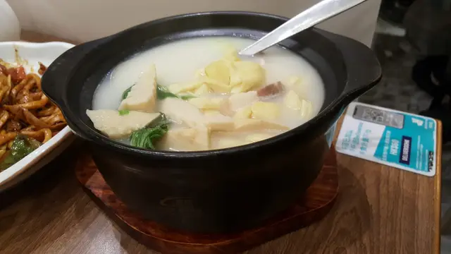 料多味美, 食極都有餸料