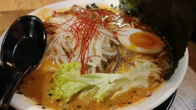 特上辛辣味噌拉麵