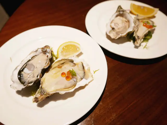 法國Fine de Claire生蠔及日本室津生蠔 