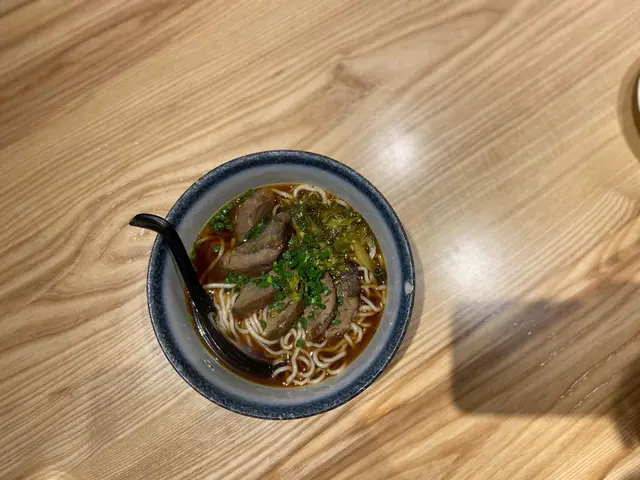 忠孝牛肉湯麵