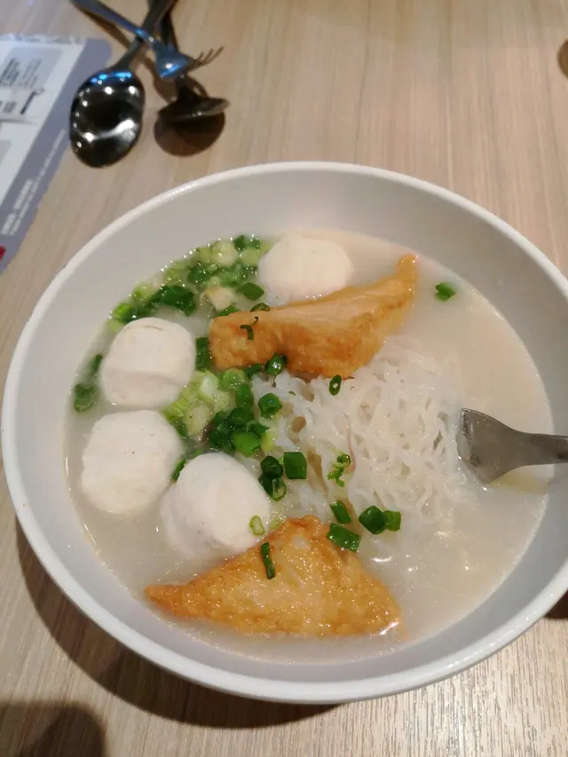 魚蛋片頭QQ米粉