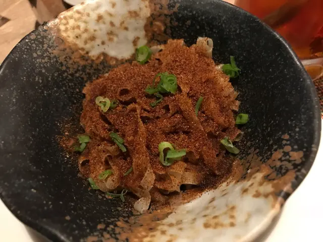 蝦籽撈麵