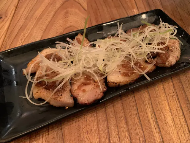 麵豉香蔥黑豚腩肉