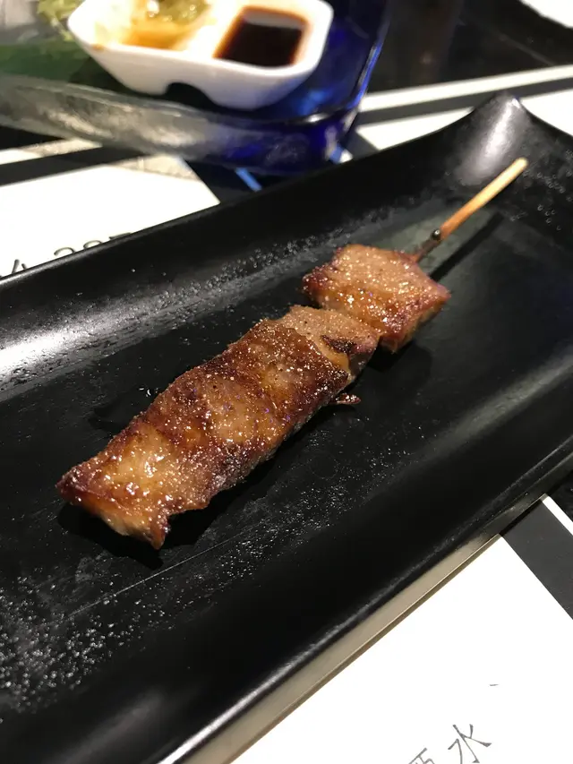 宮古黑豚肉串燒
