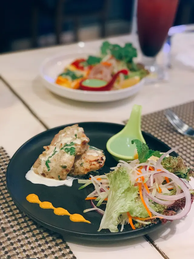 Basil Resam Malai Tikka  印色無骨烤雞 