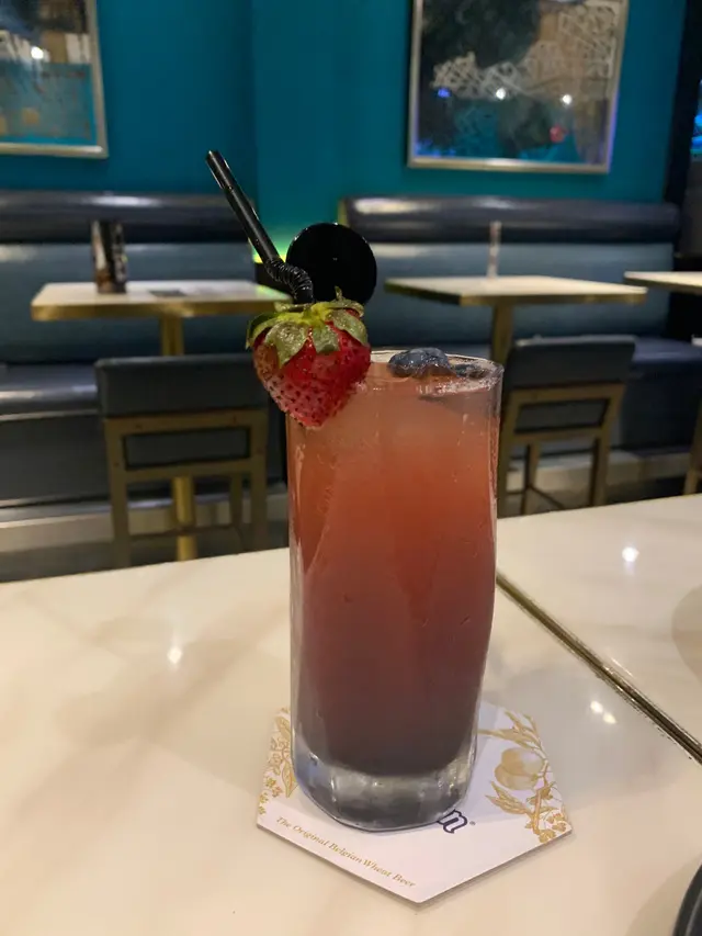 Signature cocktail - Berrylicious