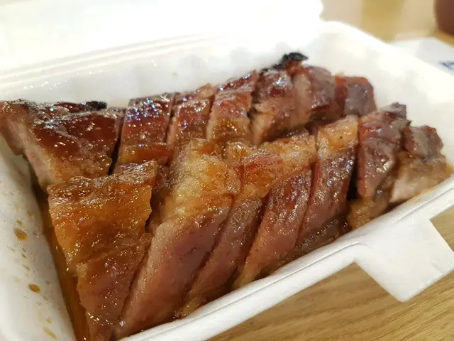 肥瘦適中，色澤均勻，有入口即溶的感覺