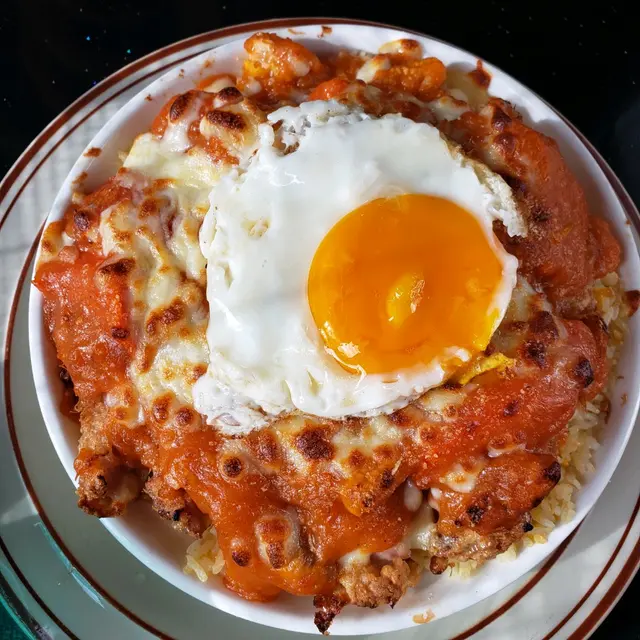 焗豬扒飯加雞蛋