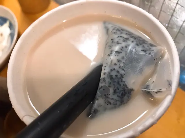 大杯兼抵飲,
用茶包沖泡,茶香味濃,珍珠岩岩煮好,新鮮滾熱辣,煙煙韌韌好有咬口