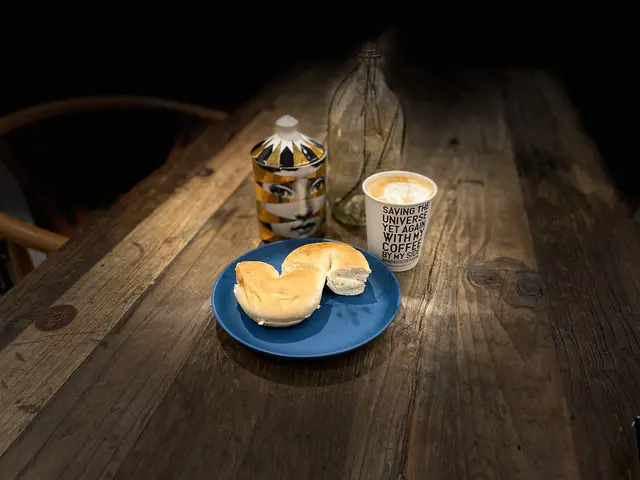 Latte,  Cream  Cheese  Bagel