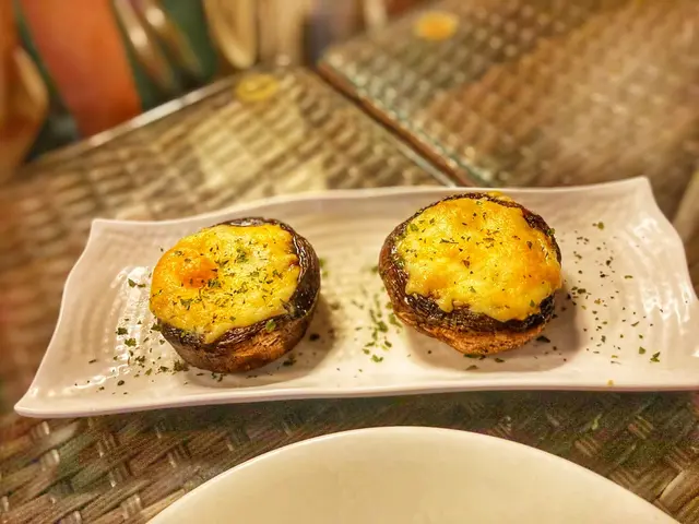 啡菇都幾juicy,同埋仲有洋蔥同煙肉碎,味道豐富