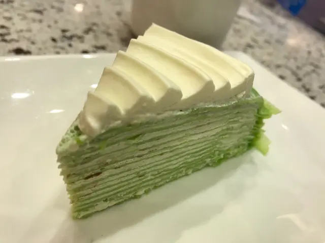 椰香斑蘭千層班戟