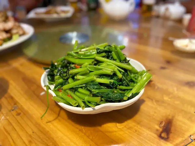 蝦膏炒通菜