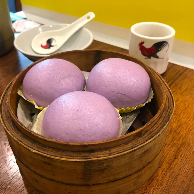 流沙芋泥包 $23