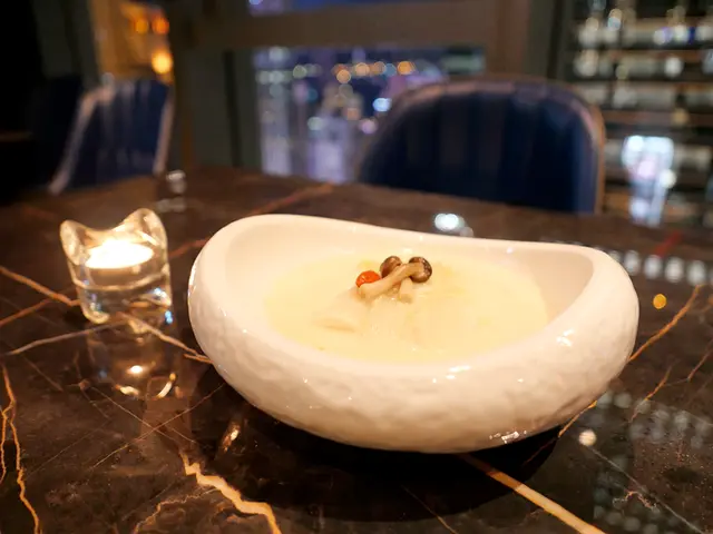 杞子腐竹濃湯浸娃娃菜
