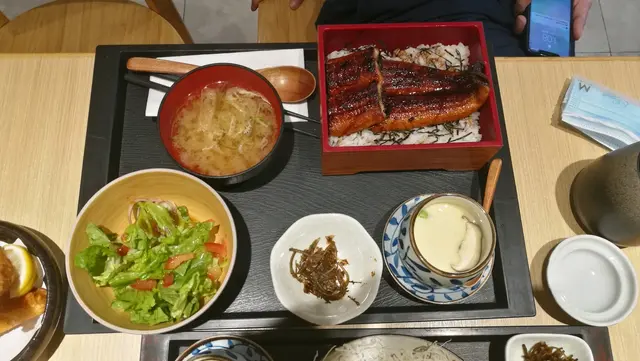 鰻魚定食