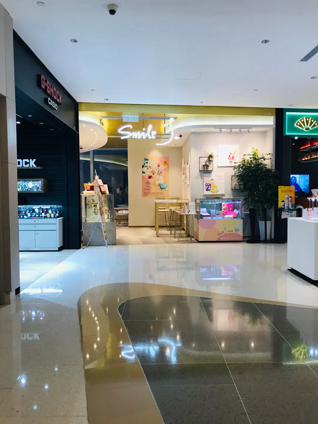 Smile Yogurt & Dessert Bar