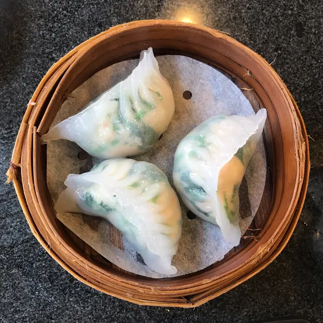 瑤柱鮮蝦菜苗餃
