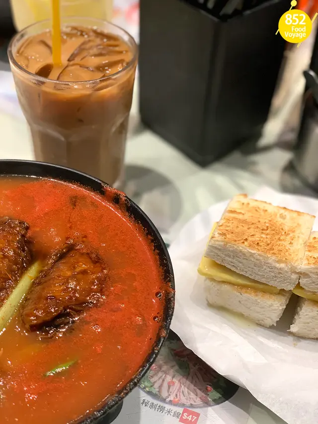 秘製雞翼蕃茄湯底米線