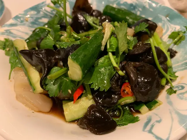 青瓜雲耳拌蜇頭